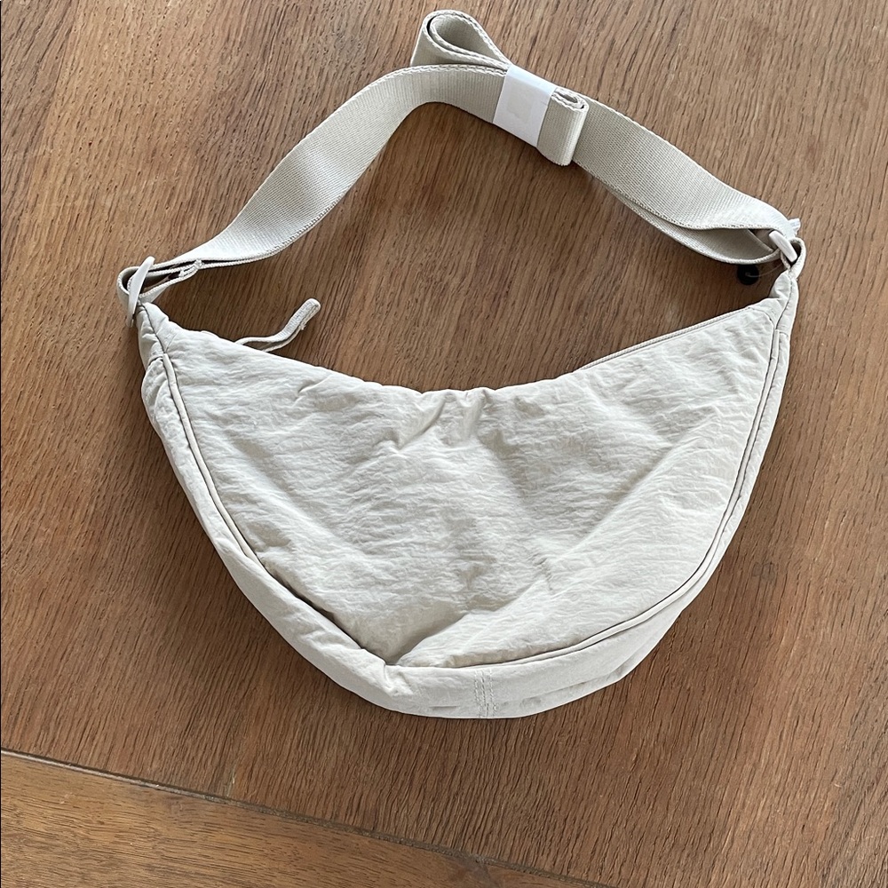Chic Cream Crossbody Bag